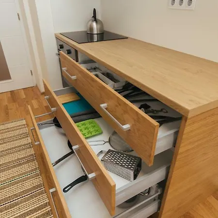 Csapartment *